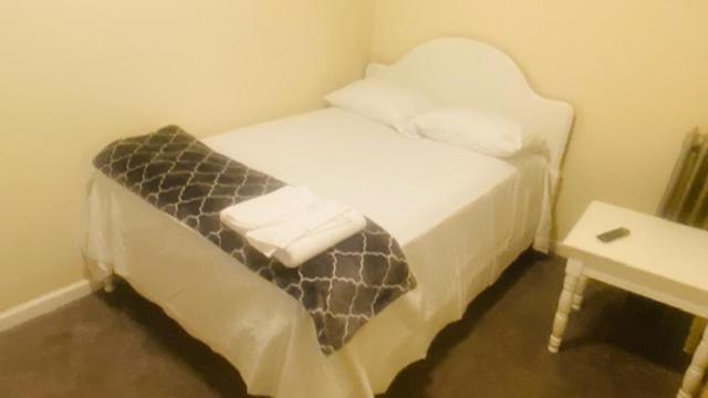 Minutes From Jfk, Beautiful Home With Peaceful, Cosy, Private Room Nueva York Exterior foto