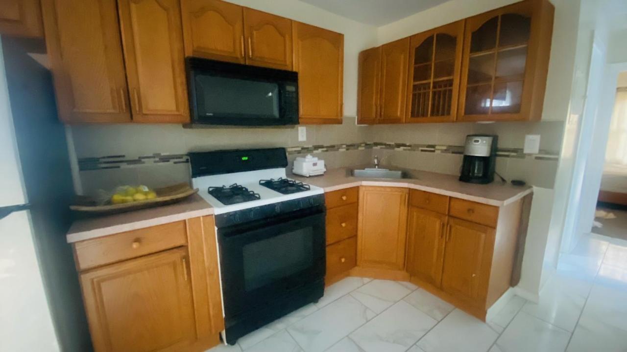 Minutes From Jfk, Beautiful Home With Peaceful, Cosy, Private Room Nueva York Exterior foto